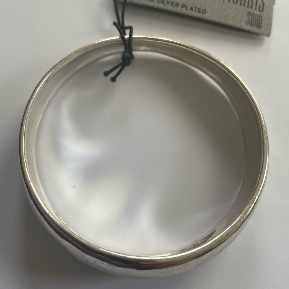 NWT Robert Lee Morris Women's Silver Bangle